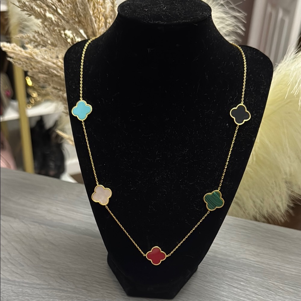 Elegant Multi-Color Clover Necklace